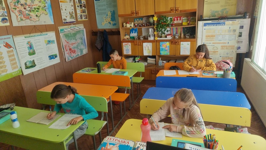 Образованието отново в спор: Колко дни да може да извинява родителят?