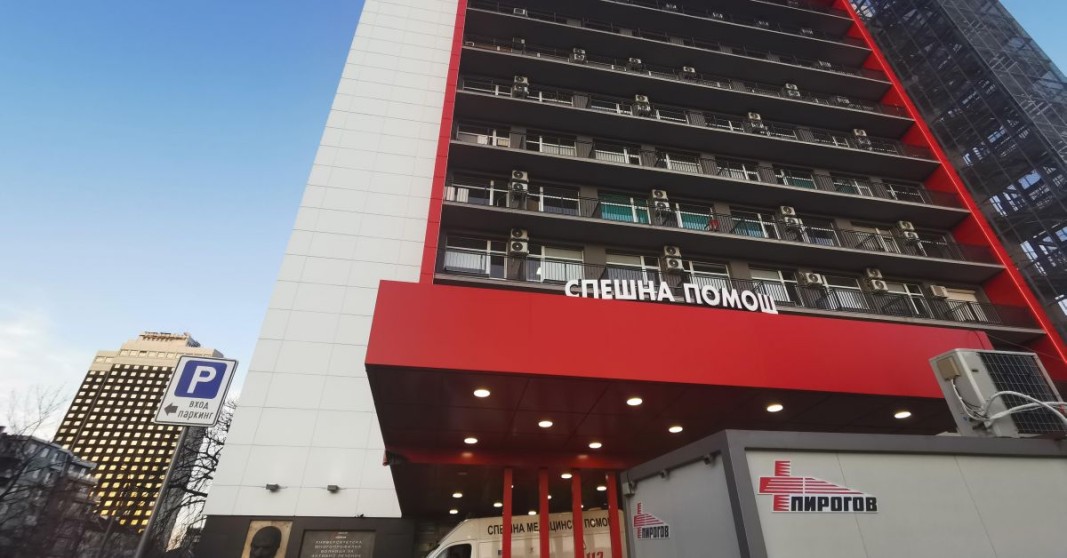 Добрата новина от "Пирогов": Подобрява се детето, прегазено от трактор на плажа