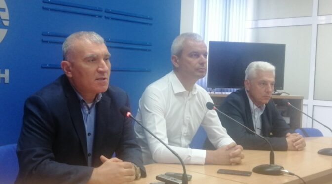 "Възраждане" може да поиска извънредно заседание на парламента заради безводието в Плевен