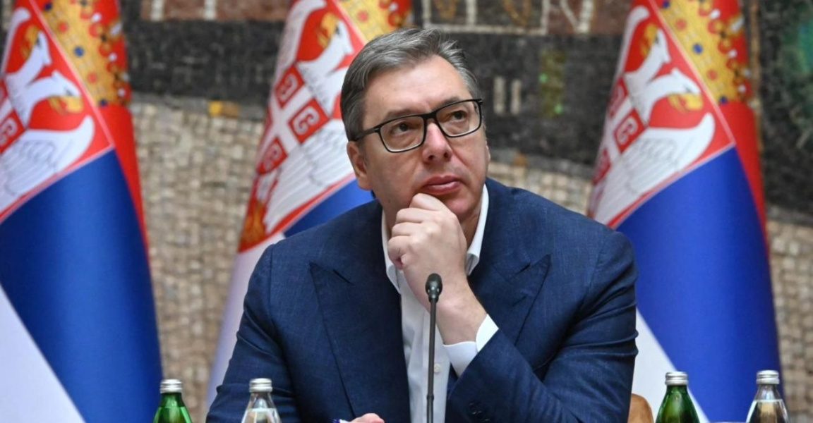 Вучич и Зеленски засилват контактите между Сърбия и Украйна