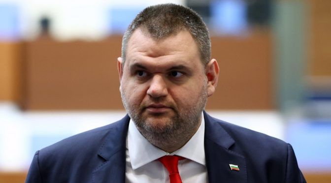 Пеевски: Лично ще имам грижата да изнасям винаги истината за Радев и кръга му