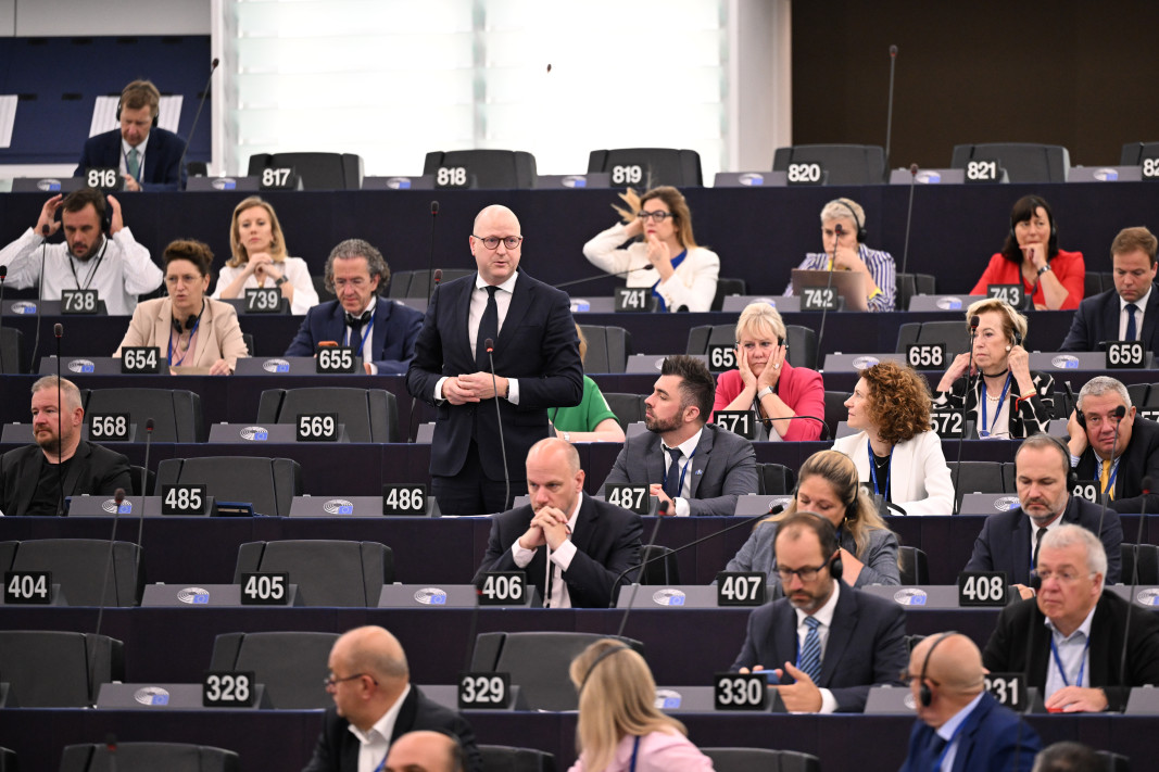 Първи дебат в новия Европарламент: Помощта за Украйна трябва да продължи