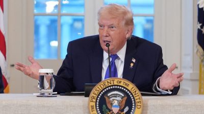 Президентът на САЩ отрече да е предлагал на Иран облекчаване на санкциите