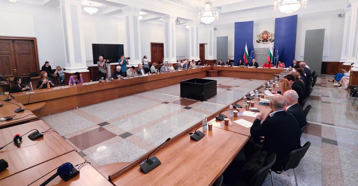 За понеделник е насрочено извънредно заседание на НСТС