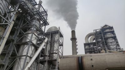 РИОСВ глоби „Кроношпан“ с над 75 000 евро за замърсяване на въздуха
