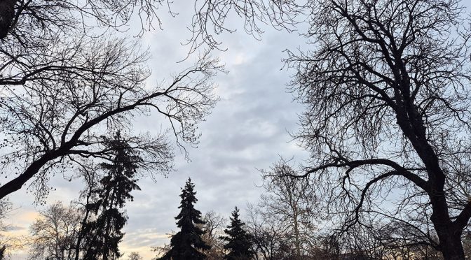 Облачно и дъждовно, от понеделник – затопляне