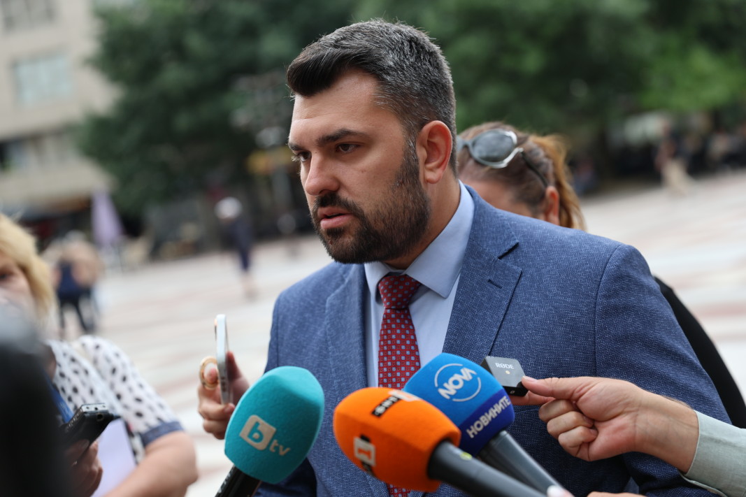 Георг Георгиев: Задействането на чл. 4 от Договора за НАТО не означава въвличане във война