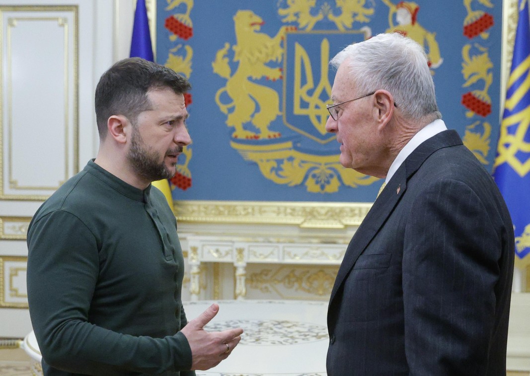 Кийт Келог нарече Володимир Зеленски "борбен и смел лидер"