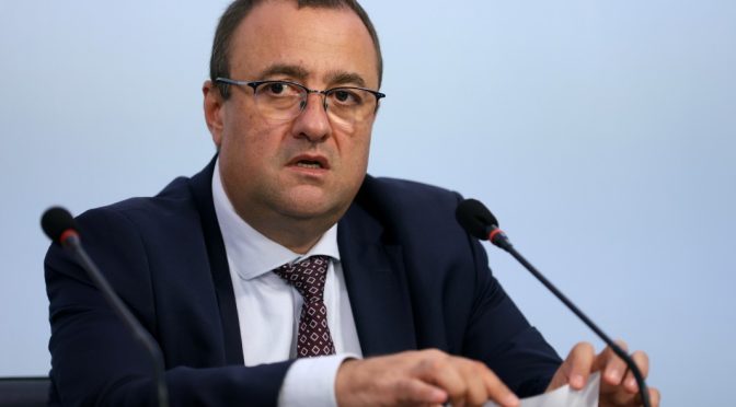 Министър Иванов: Издадено е разрешение за строеж за обходния път на Кресна, работата ще започне през този месец