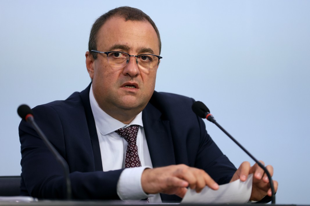 Министър Иванов: Издадено е разрешение за строеж за обходния път на Кресна, работата ще започне през този месец