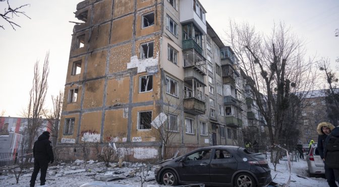 Русия и Украйна пак преговарят за мир на фона на продължаващите удари