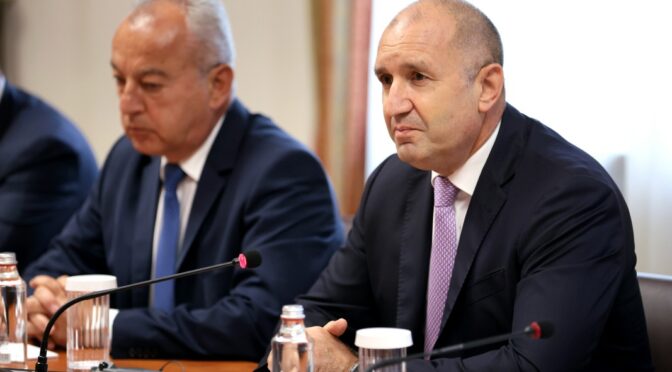 Радев: България е все по-привлекателна за бизнеса от Германия