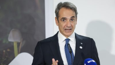 Високите цени свалят доверието в правителството на Мицотакис
