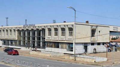 Полицията задържа мъж за измама на 80-годишен от Дълги дел