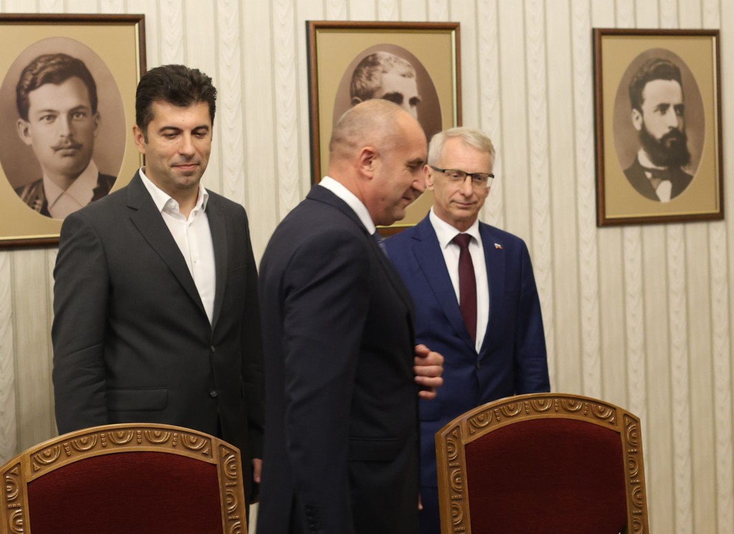 ПП-ДБ потвърди пред президента, че остава в опозиция