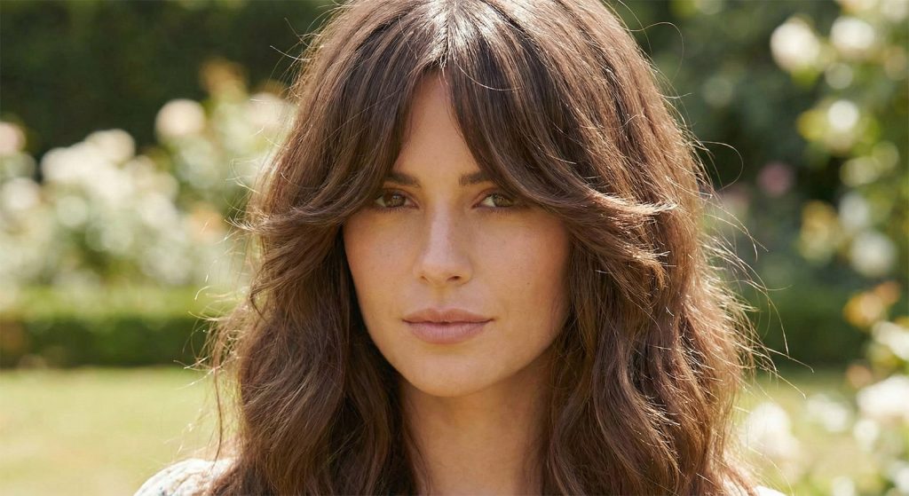 Бретон тип "Завеса" (Curtain Bangs)