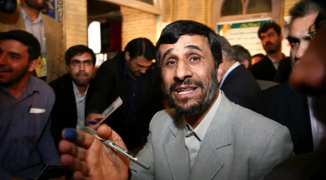 СПЕШНО: Бившият президент на Иран Ахмадинежад е убит при израелски удари